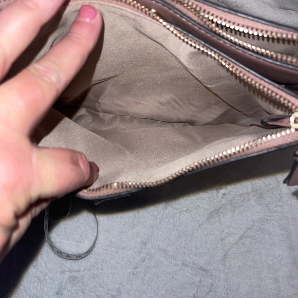 Nine West Dusty Pink Shoulder Crossbody Bag Preloved great condition - Picture 8 of 11